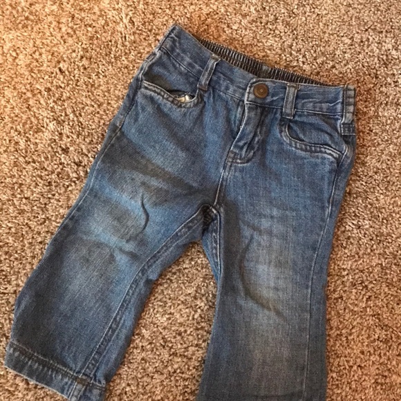18 months old jeans 👖 - Picture 2 of 3